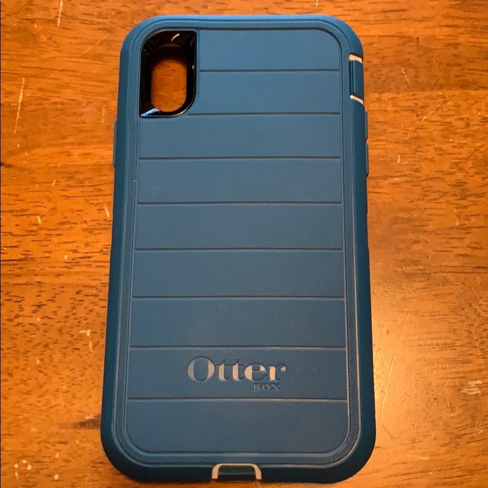 iPhone XR OtterBox